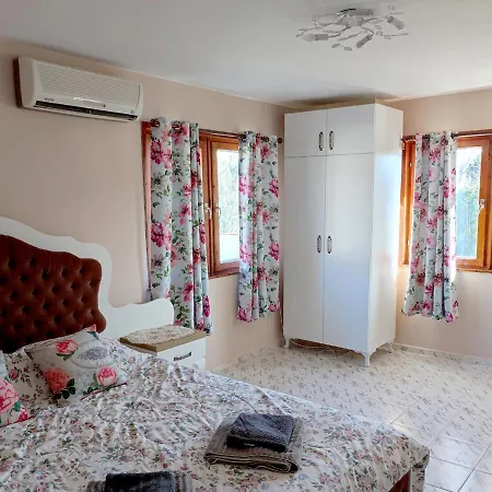 - Heaven Villa